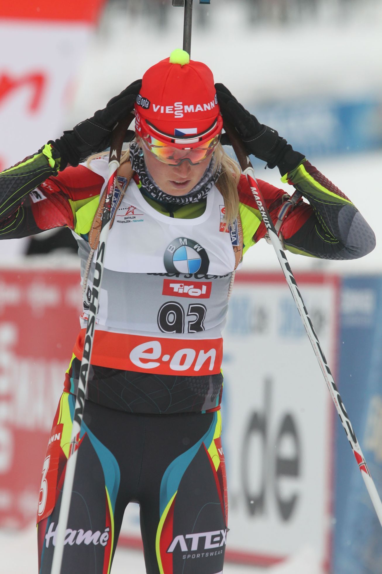 Eva Puskarčíková při sprintovém závodě v Hochfilzenu (2013)