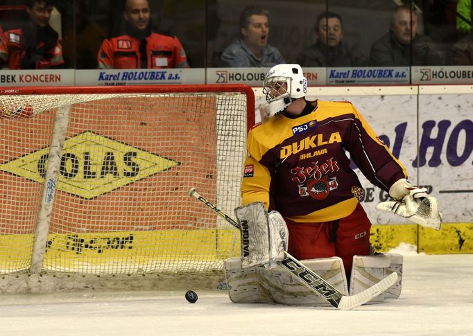 Jakub Škarek v baráži 2016