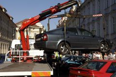 Auta blokující v Brně úklid přijdou až na 4000 Kč