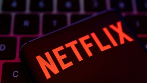 Netflix zatraktivňuje předplatné s reklamou. Chce konkurovat klasickým televizím