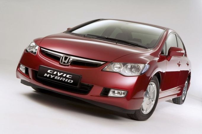 Honda Civic Hybrid, cena: 600 tisíc  Motor: Hybrid Šrotovné ANO