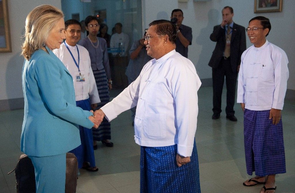 Barma - Návštěva ministryně zahraničí USA Hillary Clintonové