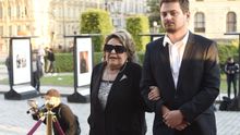 Poslední rozloučení s Jiřím Bartoškou byl jeden velký mejdan. Jeho tělo už pohřbili