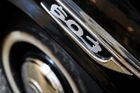 První funkční vzorek luxusního osobního vozu, který převzal po úspěšném motoru i typové označení Tatra 603, vyjel z vývojových dílen v roce 1955.