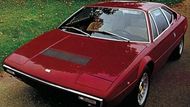 Dino 308 GT4 z roku 1973 je dalším Gandiniho dílem. Pověst říká, že Giugiaro, v té době dvorní návrhář Ferrari, se těžce urazil, když zakázku získal jeho konkurent.