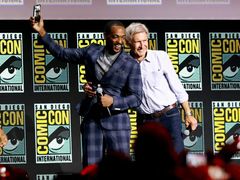 Anthony Mackie a Harrison Ford představili film Captain America: Nový svět.