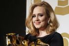 Na pohřebním večírku Grammy triumfovala holka Adele