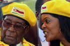 Převrat v hladovějícím Zimbabwe. Vojáci nemíří na prezidenta Mugabeho, ale na jeho manželku