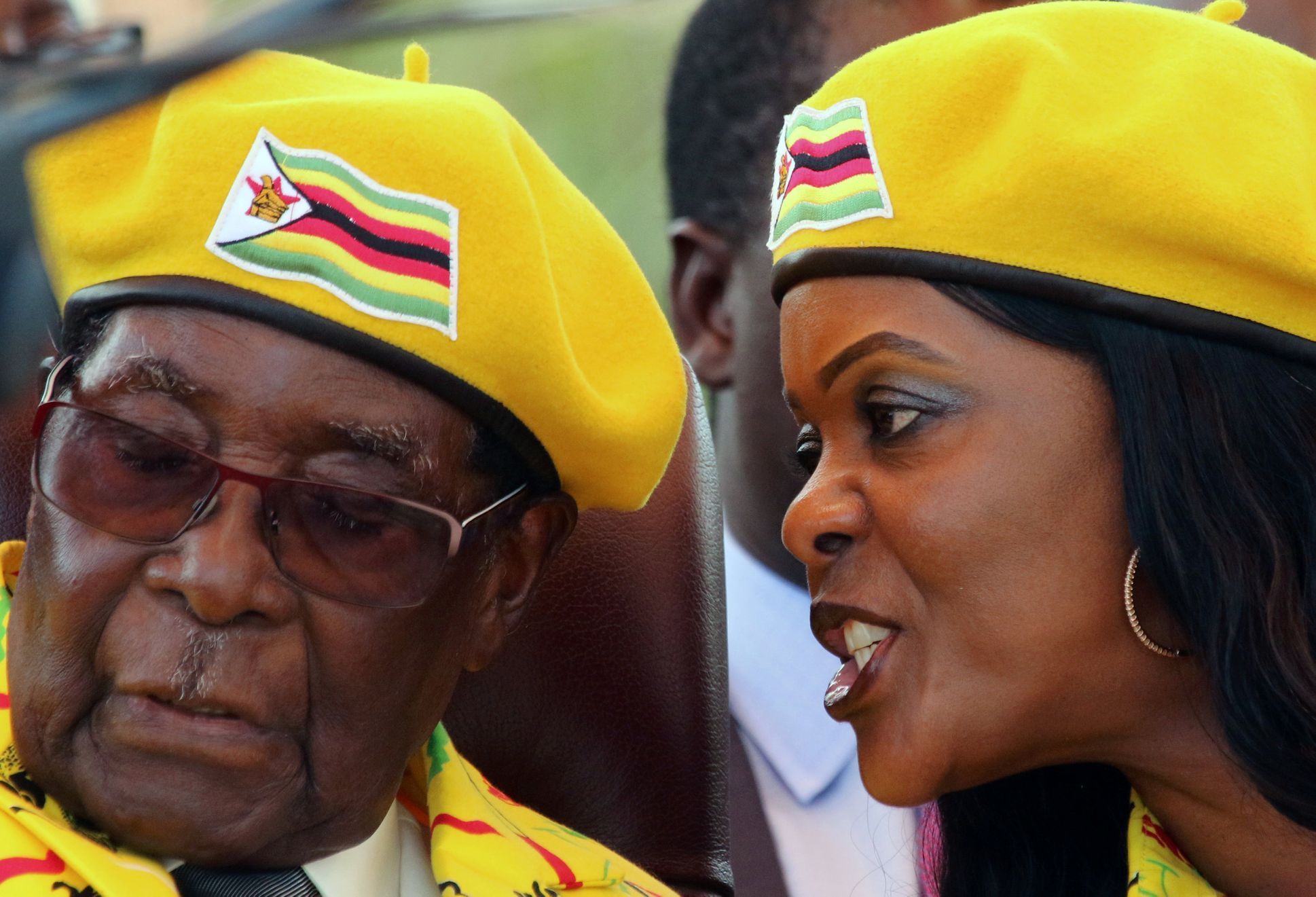 Robert Mugabe a Grace Mugabeová.