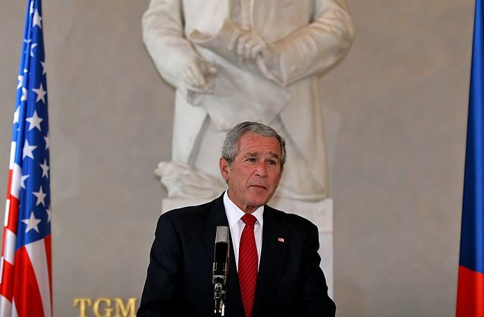 George Bush v Praze - tisková konference