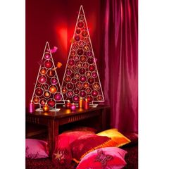 V červeném provedení