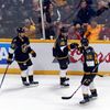 NHL: All Star Game 2016 - Corey Perry (10) slaví gól