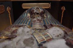 Oslavné procesí mumií. Egypt stěhoval unikátní ostatky svých faraonů a královen