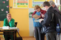 Kuriozity voleb: V České Čermné získali komunisti jediný hlas. V Čilé volili téměř všichni