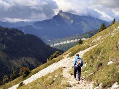 pěší turistika ve francouzských Alpách