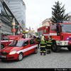 Chlapec si hrál na eskalátoru, vyprošťovali ho hasiči