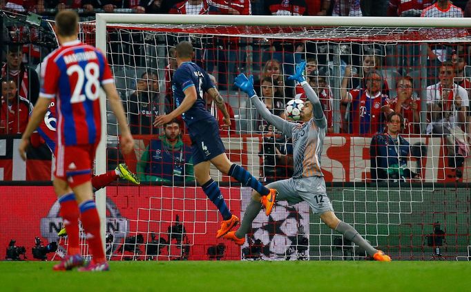 LM, Bayern-Porto: Thiago Alcantara  dává gól na 1:0