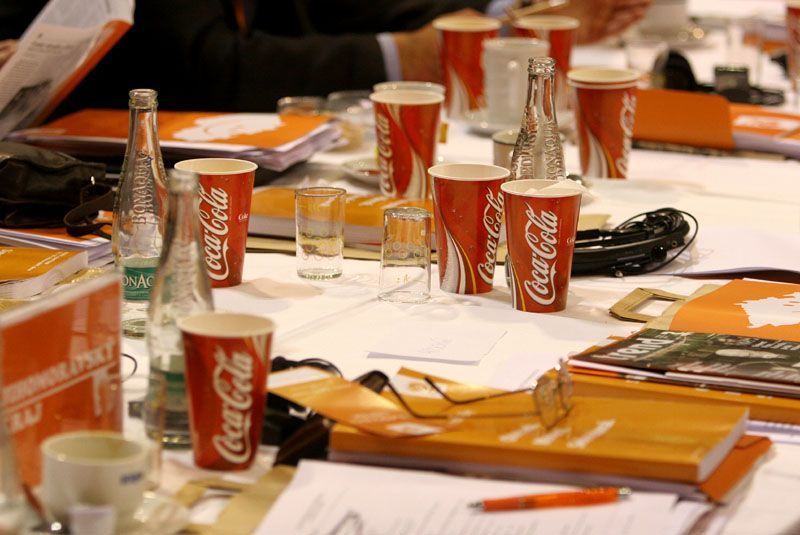 ČSSD, sjezd, kongres, Paroubek, hlasování, delegáti, coca-cola