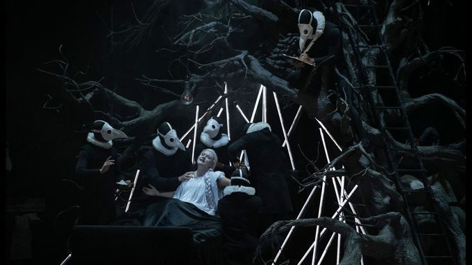První cyklus uvedení opery Macbeth Underworld v Bruselu potrvá do 5. října.