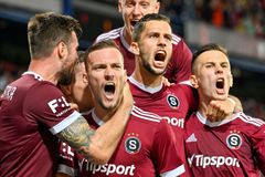 Sparta po pěti a půl letech vyhrála derby, Slavia v lize padla po 54 zápasech