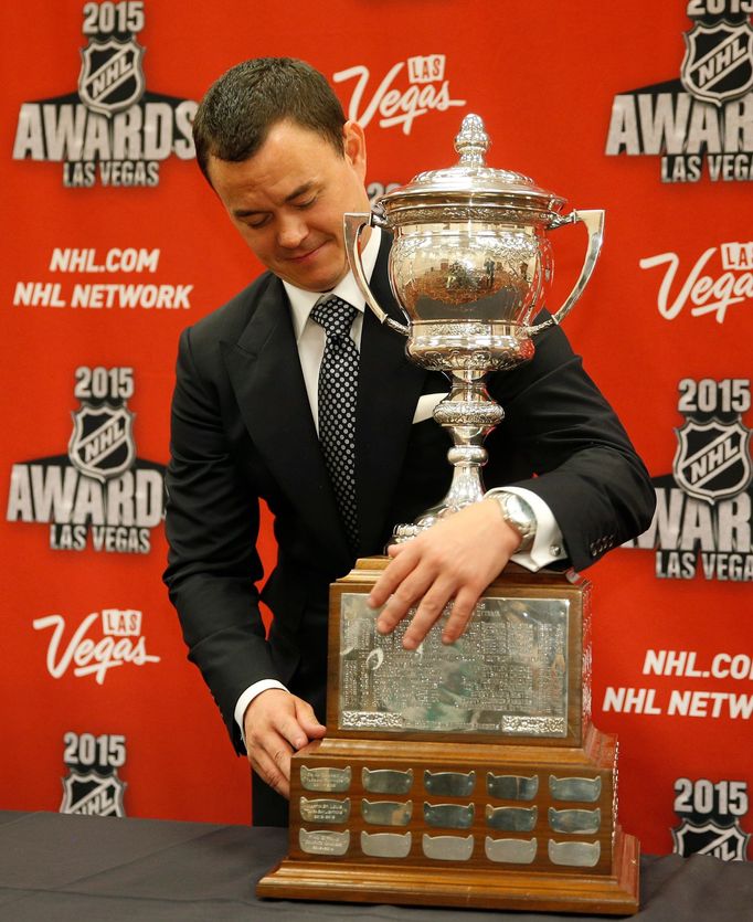 NHL 2015: Jiří Hudler s Lady Big Trophy