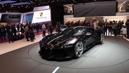 Nejdražší auto světa odhaleno. Bugatti La Voiture Noire stojí přes čtvrt miliardy