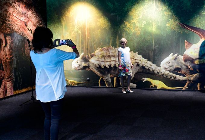 Dinosauři VR v Premium Outlet Prague Airport