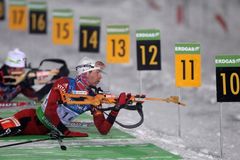 Štafetu biatlonistů vyhráli Norové, Češi dojeli desátí