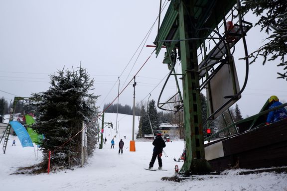 Vlek ve skiareálu v Bedřichově.