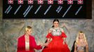 Anna Polívková jako Daniela Špinar, Hana Briešťanská coby Andrea Bohatá a Kateřina Liďáková v roli prostitutky.