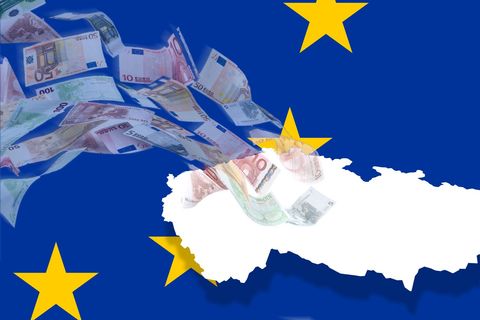 Nové silnice, čističky i podpora firem a inovací. Do Česka zamíří další velké evropské dotace