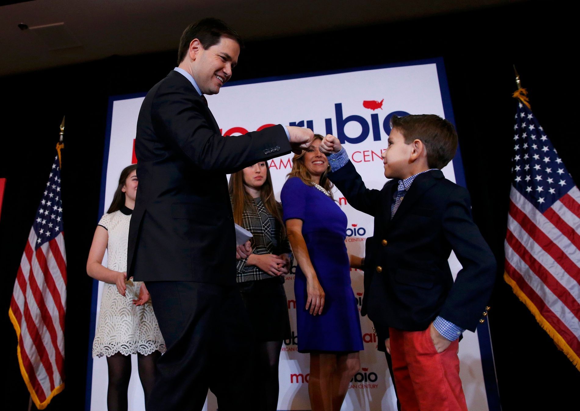 Senátor Marco Rubio se svým synem.
