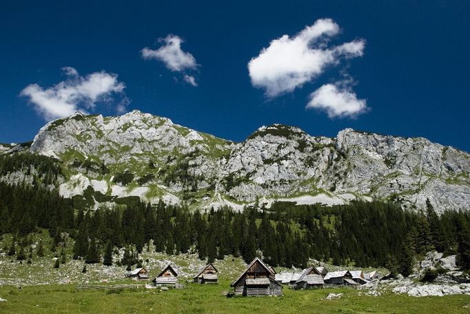 farma v Julských Alpách, Slovinsko