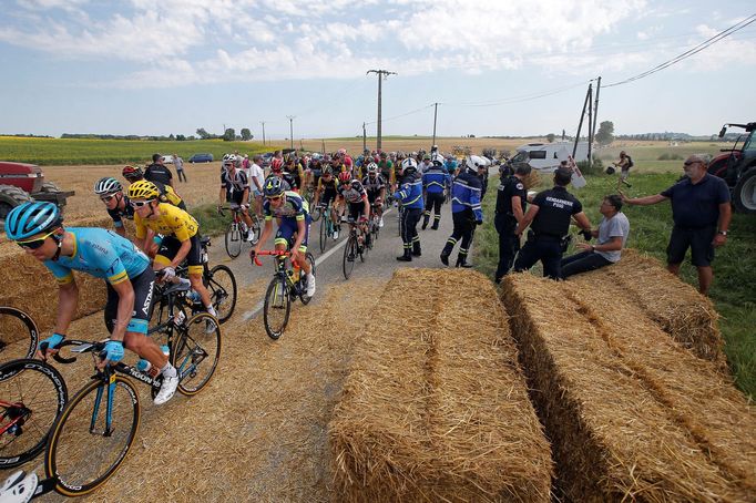 Protesty v 16. etapě Tour de France