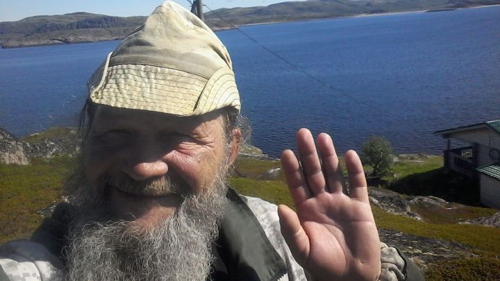 Rus prochází pěšky celou zemi. Ušel 30 tisíc kilometrů, zahnal smečku vlků i medvěda; Zdroj foto: Пешком по России / vk.com