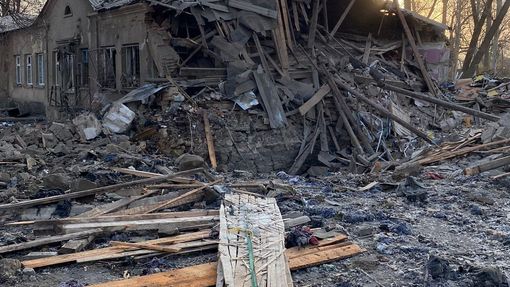 Při pátečním ruském bombardování města Kostantynivka zemřelo pět lidí.