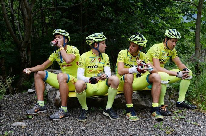 Na koloběžkách po trase Tour de France 2013