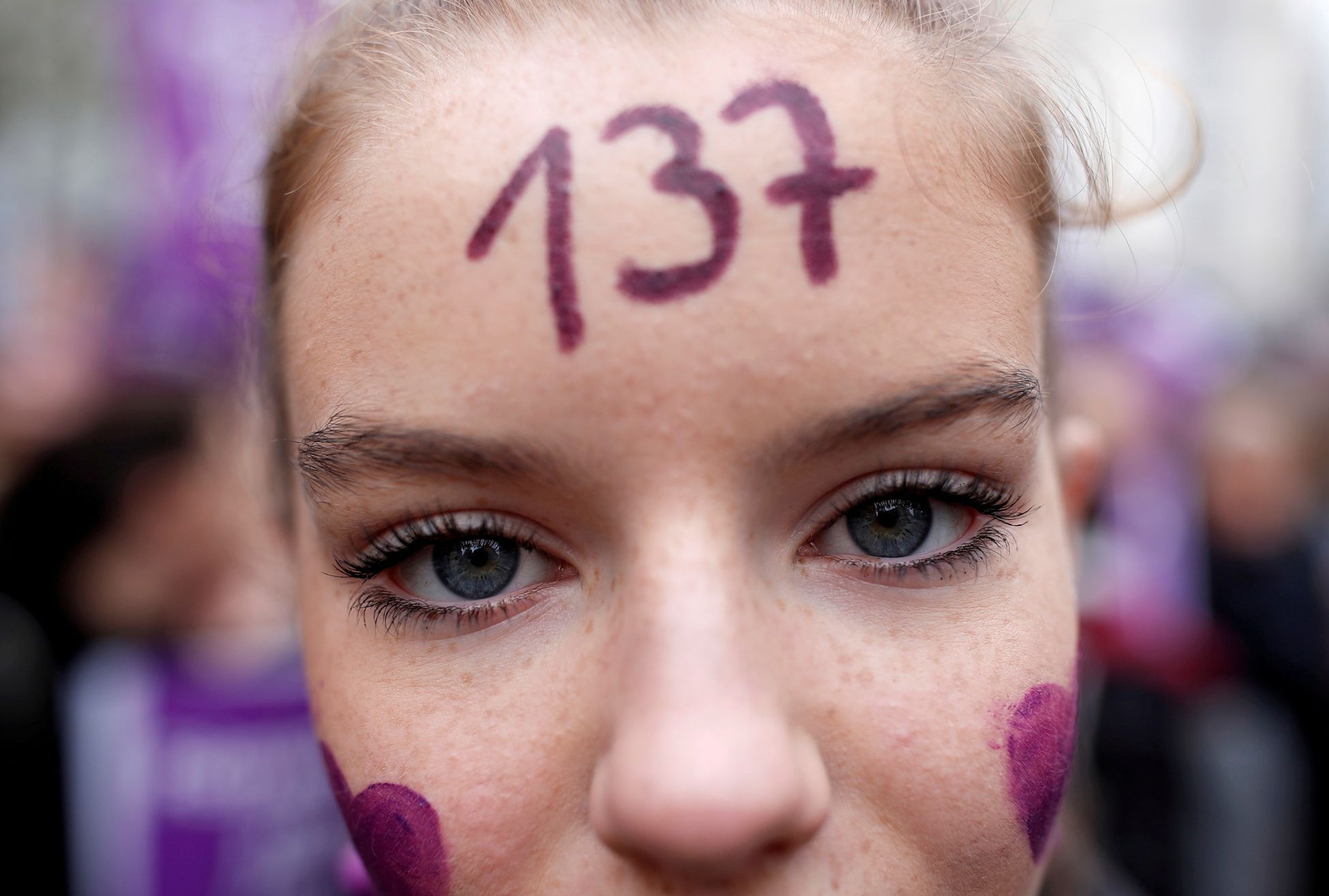 Protesty proti násilí na ženách, Francie