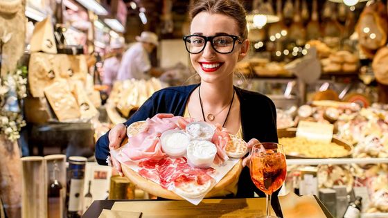 Vidět Neapol a zemřít. Divoké italské město budete milovat, nebo nesnášet