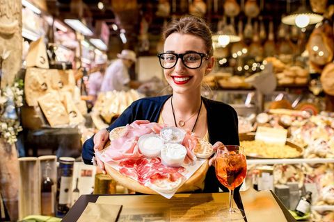Itále, gastronomie