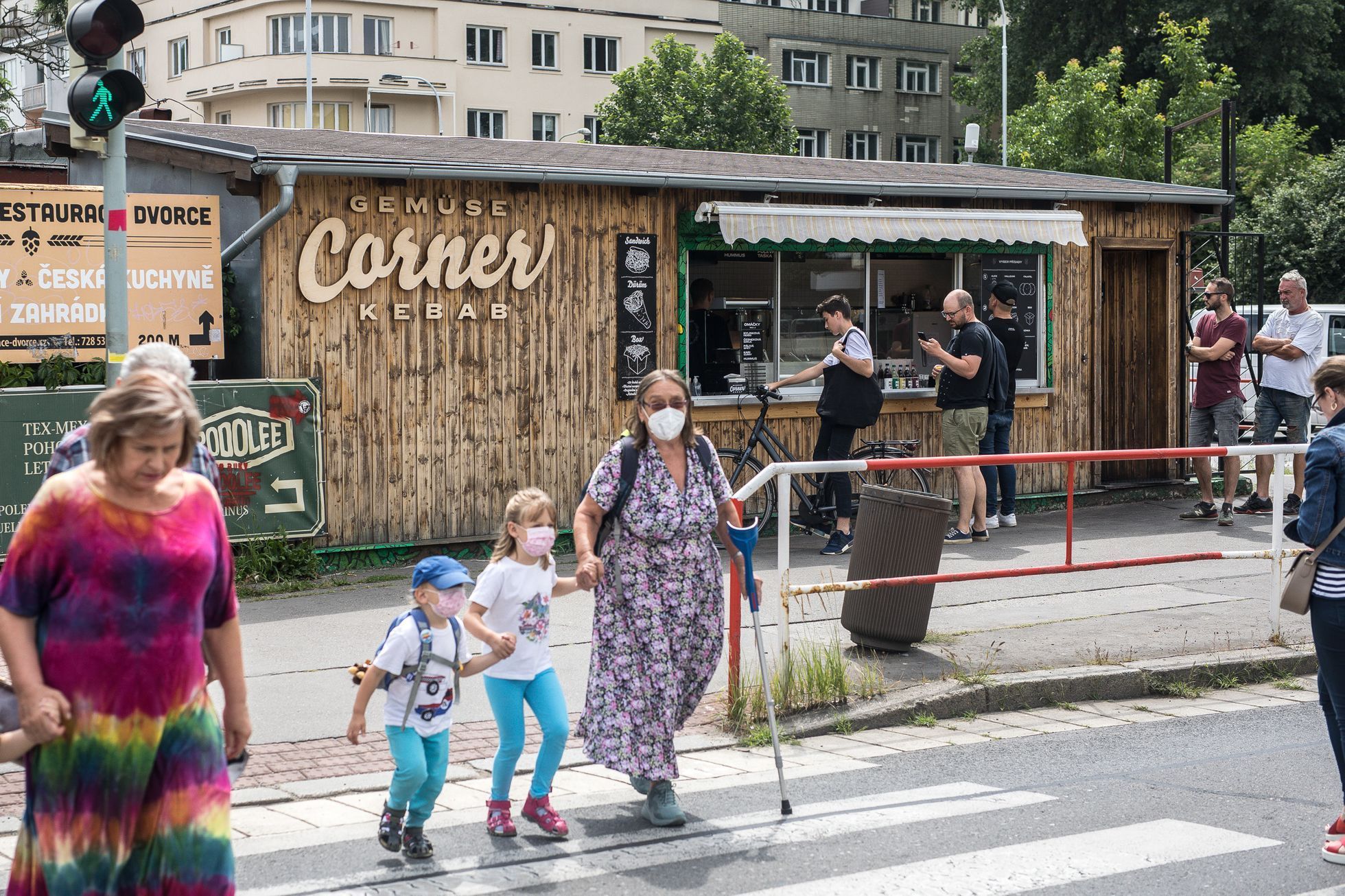 Gemüse Corner Kebab, zastávka Dvorce, bistro, jídlo, fastfood