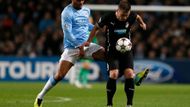 Hosté na Etihad Stadium měli rovnou několik šancí, ale spíše než zákroky reprezentačního gólmana Anglie jim ve skórování překážela vlastní nepřesnost.