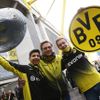Borussia Dortmund - Borussia Mönchengladbach (To se však již na mistrovské oslavy chystali i fanoušci Dortmundu)