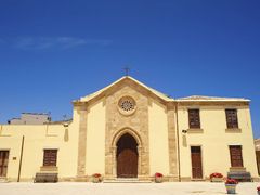 kaple ve městě Marzamemi připomína spaghetti westerny Sergia Leoneho, Sicílie
