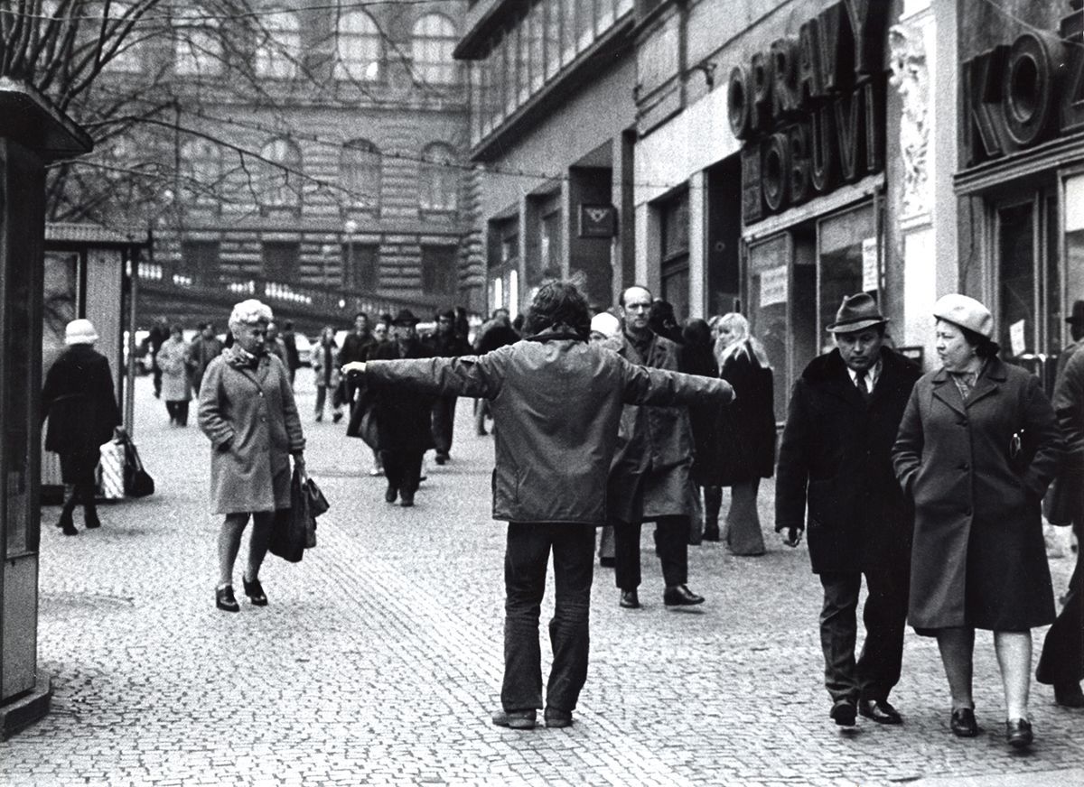 Okamžité chrámy: počátky akčního umění v Československu