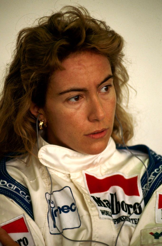 Italka Giovanna Amatiová se v roce 1992 třikrát marně pokusila o kvalifikaci za volantem Brabhamu.