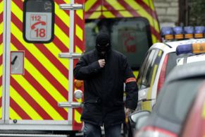 Drama v přímém přenosu: Policie vyjednává se střelcem z Toulouse