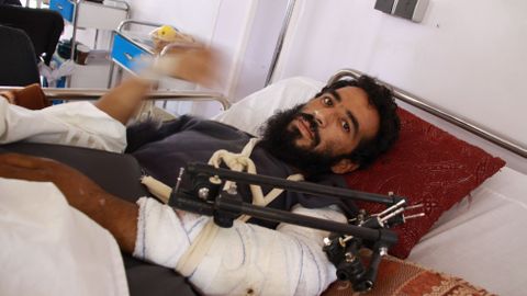 Raději umřu, než by ses mě dotkl, slyší lékař v Afghánistánu