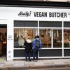 Prodejna Rudy's, prvního veganského řeznictví v Londýně