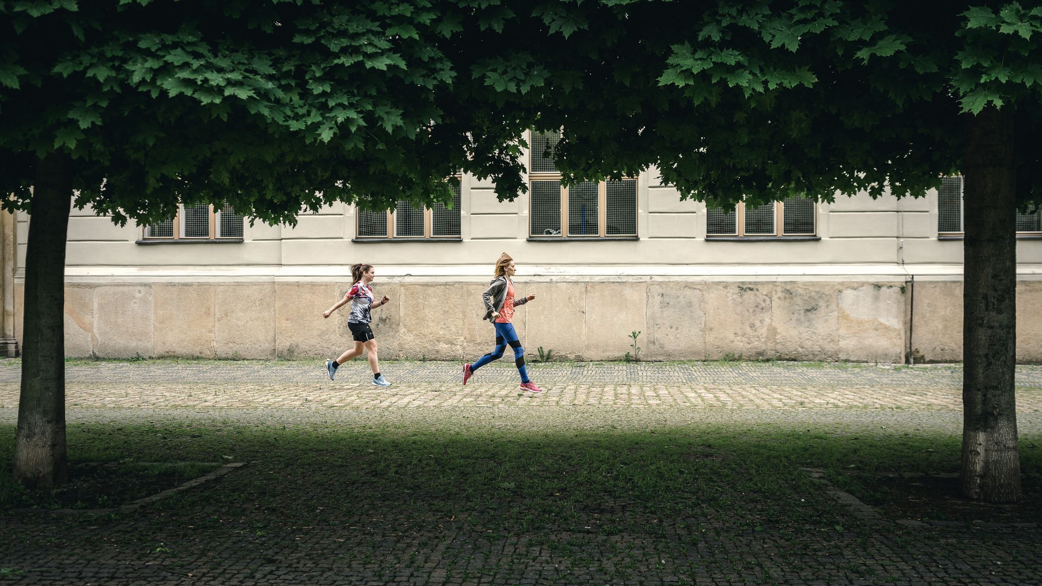 testování chytrých hodinek_7, zena